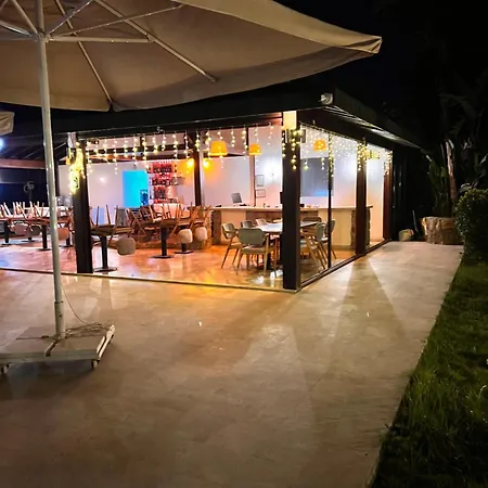 Ξενοδοχείο Umayra Boutique